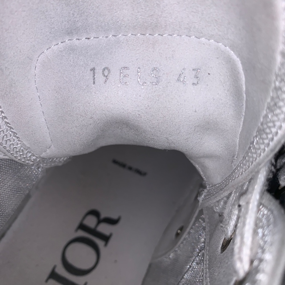 Christian Dior Sneakers - Picture 3 of 8